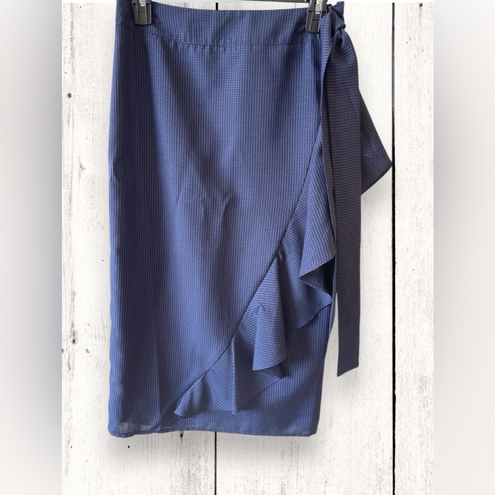 Sugar Lips Black & Navy Blue Gingham Ruffled Pencil Skirt Womens Size Small NWOT